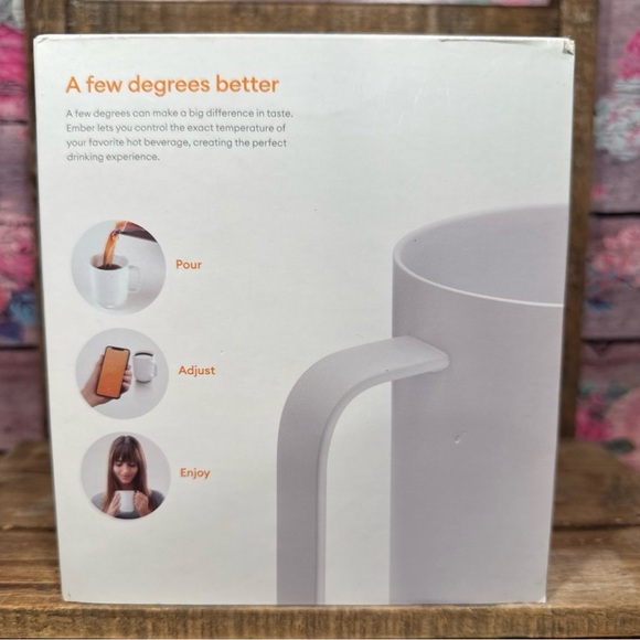 Ember Temperature Control Mug 2 - Picture 2 of 8